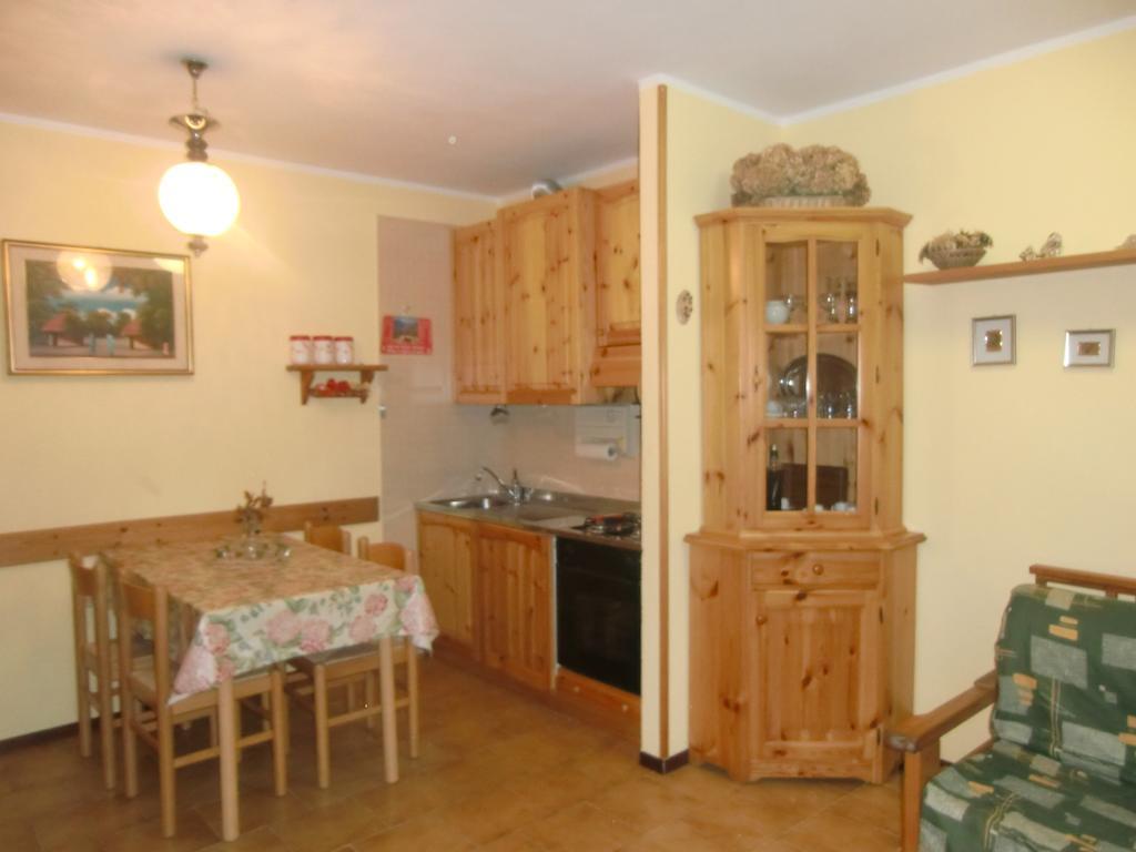 Appartamento Belvedere Molina di Ledro Ruang foto
